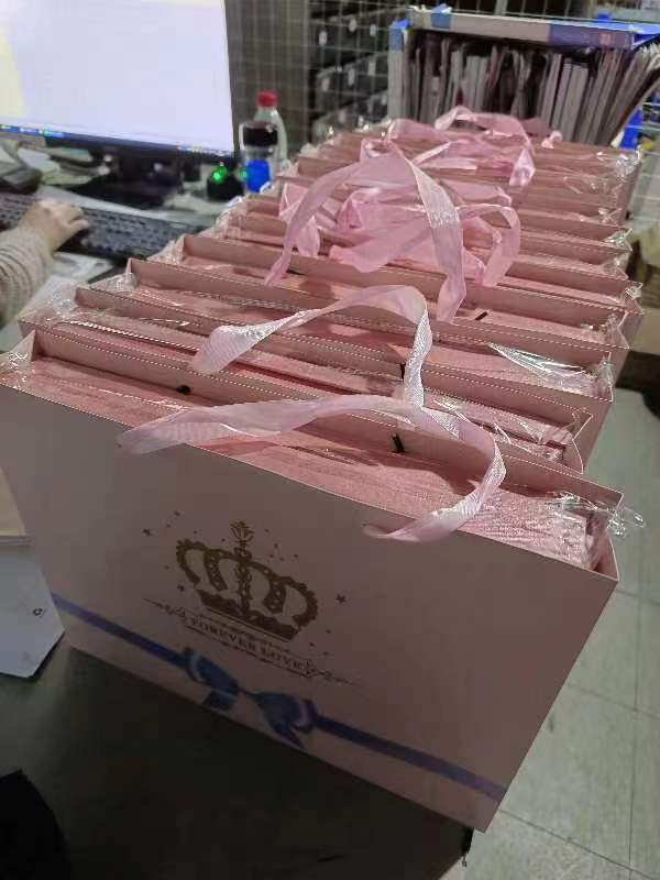 三月八号“女神”节日的惊喜